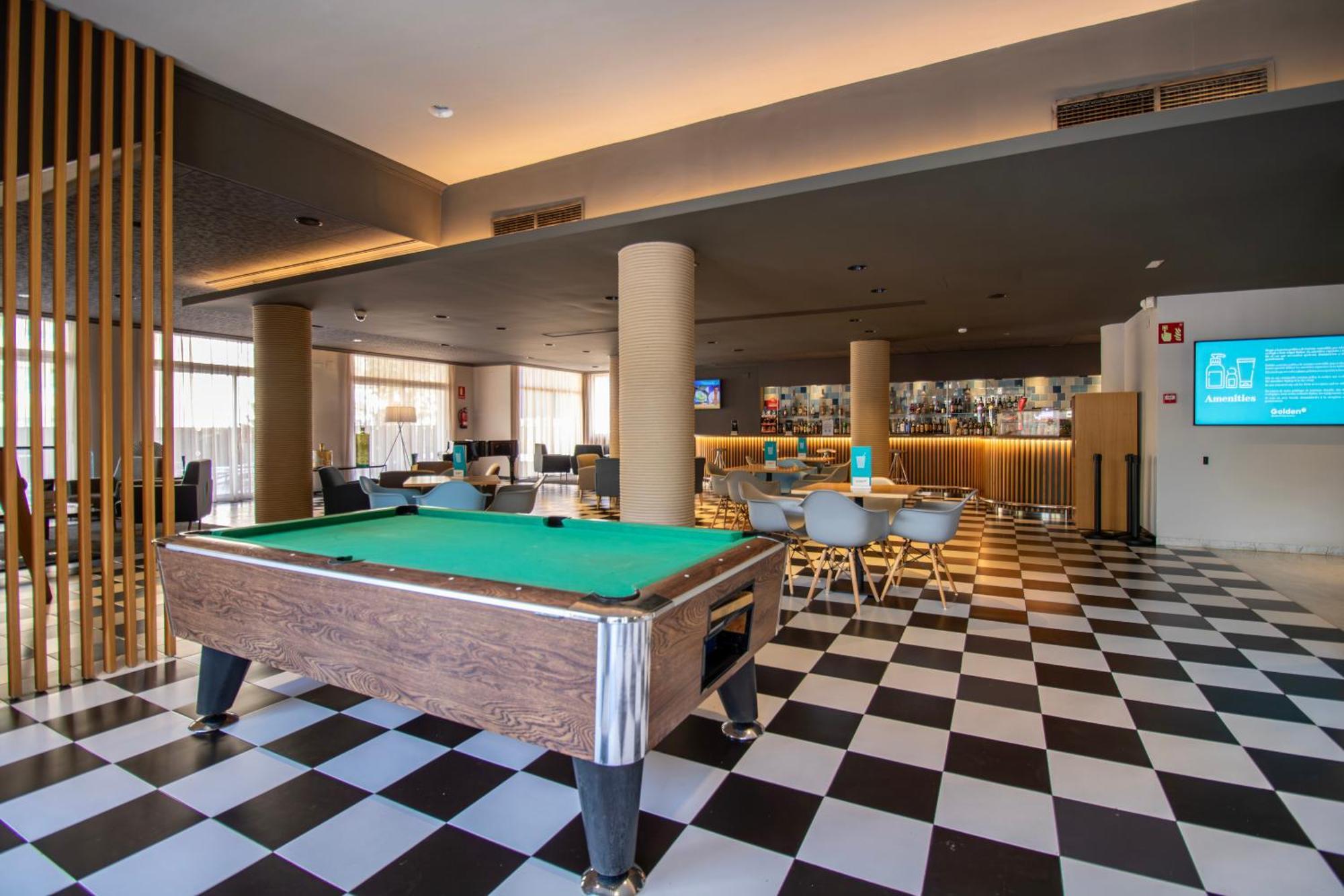 Golden Acqua Hotel 4*