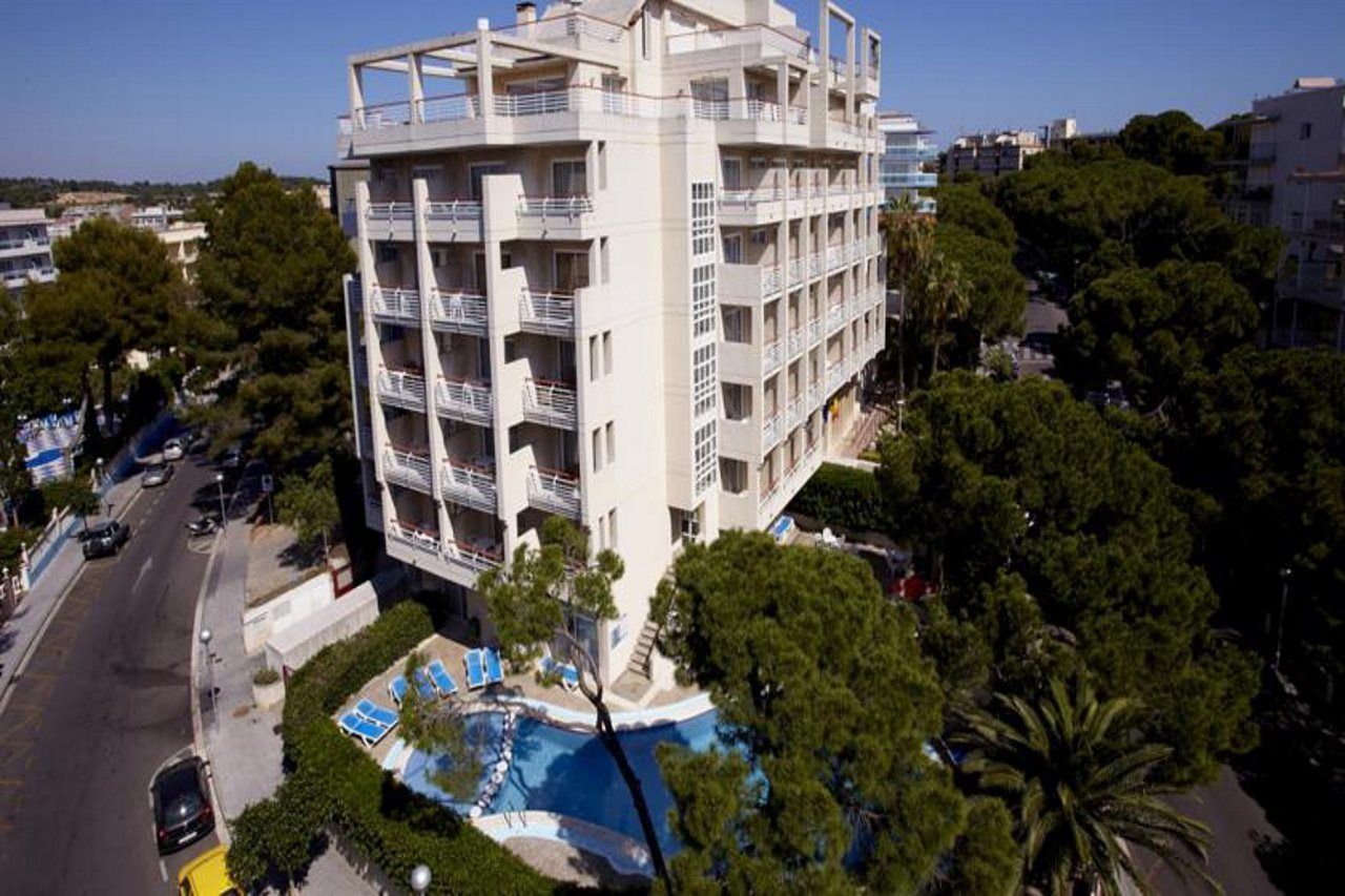 Golden Acqua Hotel 4*